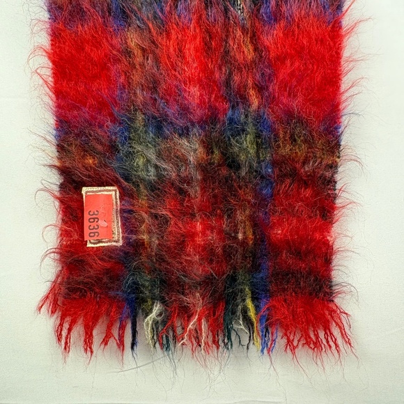 Royal Steward VTG Unisex Scarf Mohair blend Scotland Cozy Luxe Tartan Plaid - Picture 5 of 11